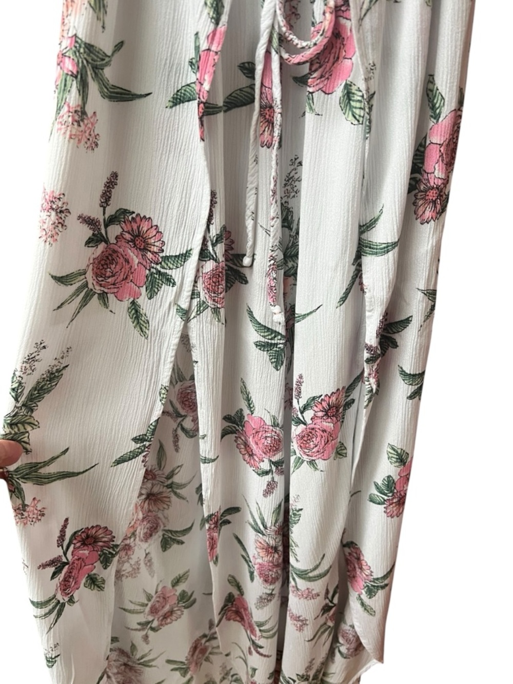 Adam Levine Collection White Pink Floral Open Leg Off Shoulder Jumpsuit XS - Picture 6 of 8